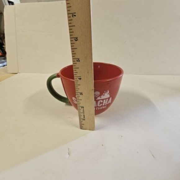 Sriracha Huy Fong Foods Large 24 oz Ramen Noodle Soup Coffee Cup Mug‎ Red - Picture 4 of 11